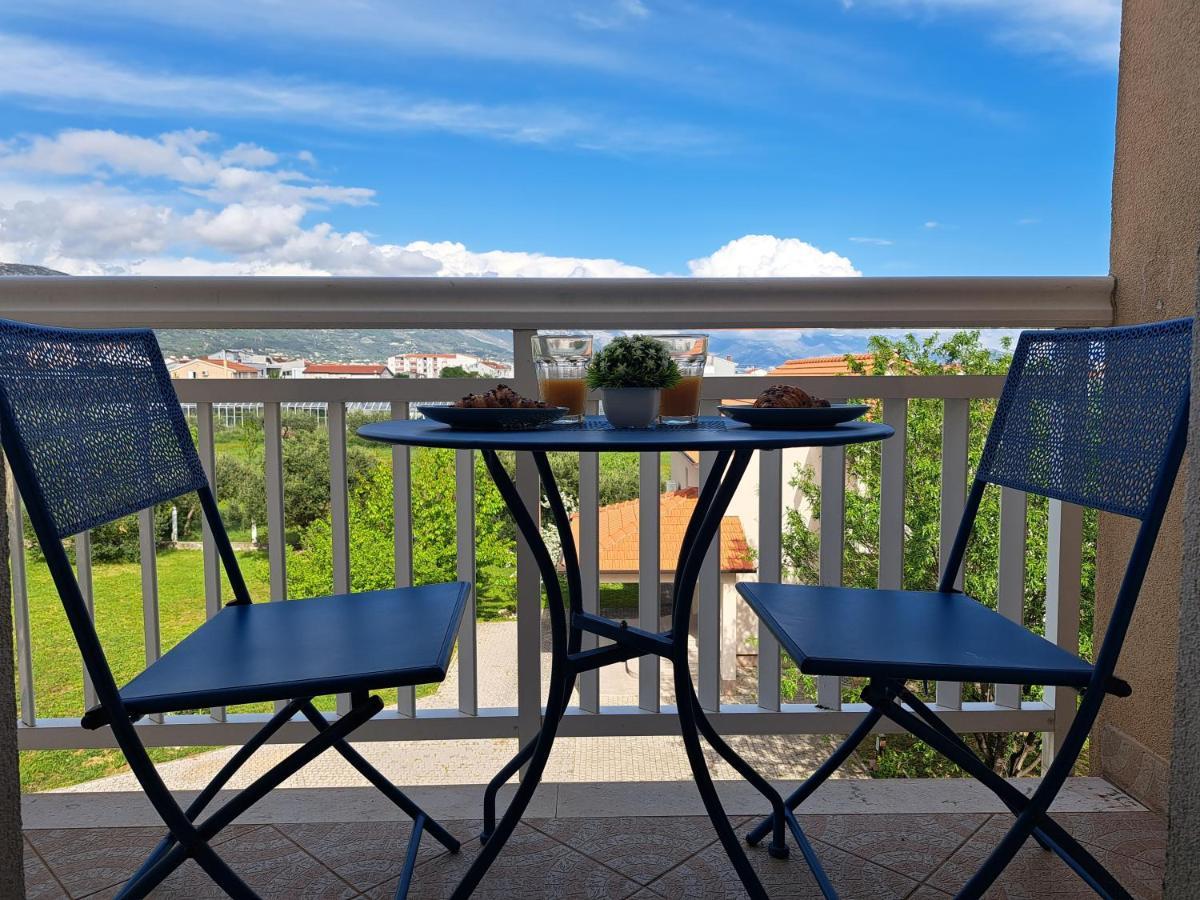 Apartment Penic Kastela Exterior photo